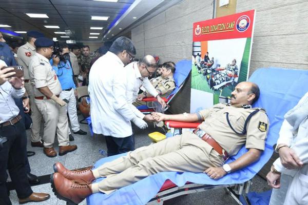   555 CRPF personnel participated in Mega Blood Donation Drive 5.0 organised by AIIMS